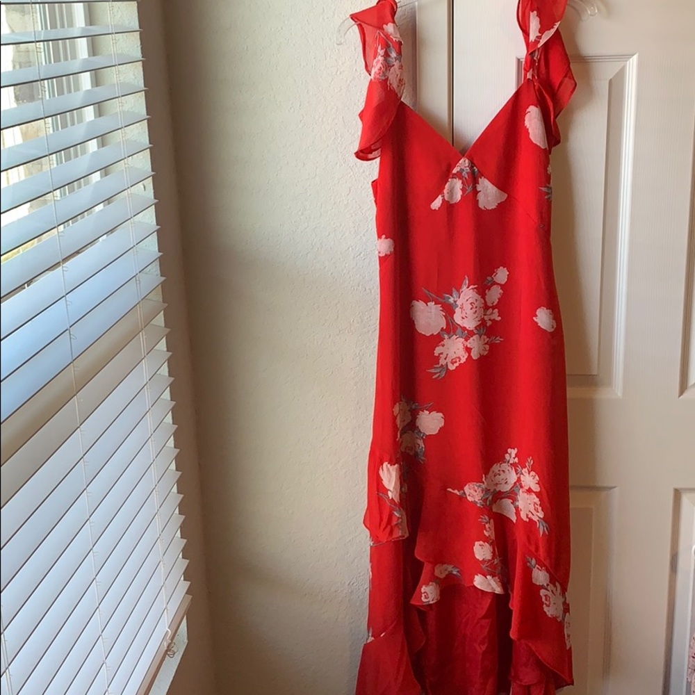 Red Lulus dress